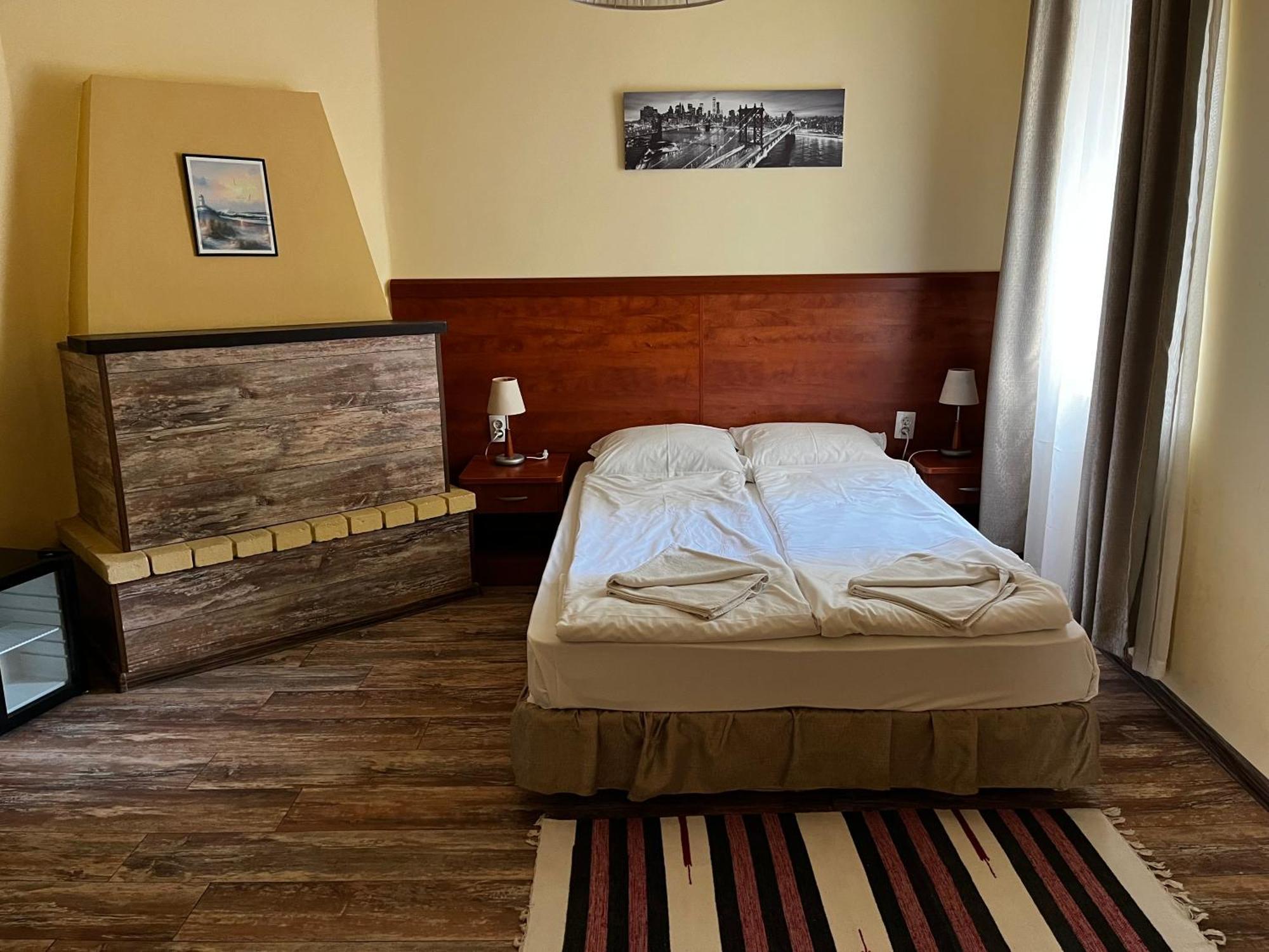 Guest Rooms Donovi Varna Exterior photo